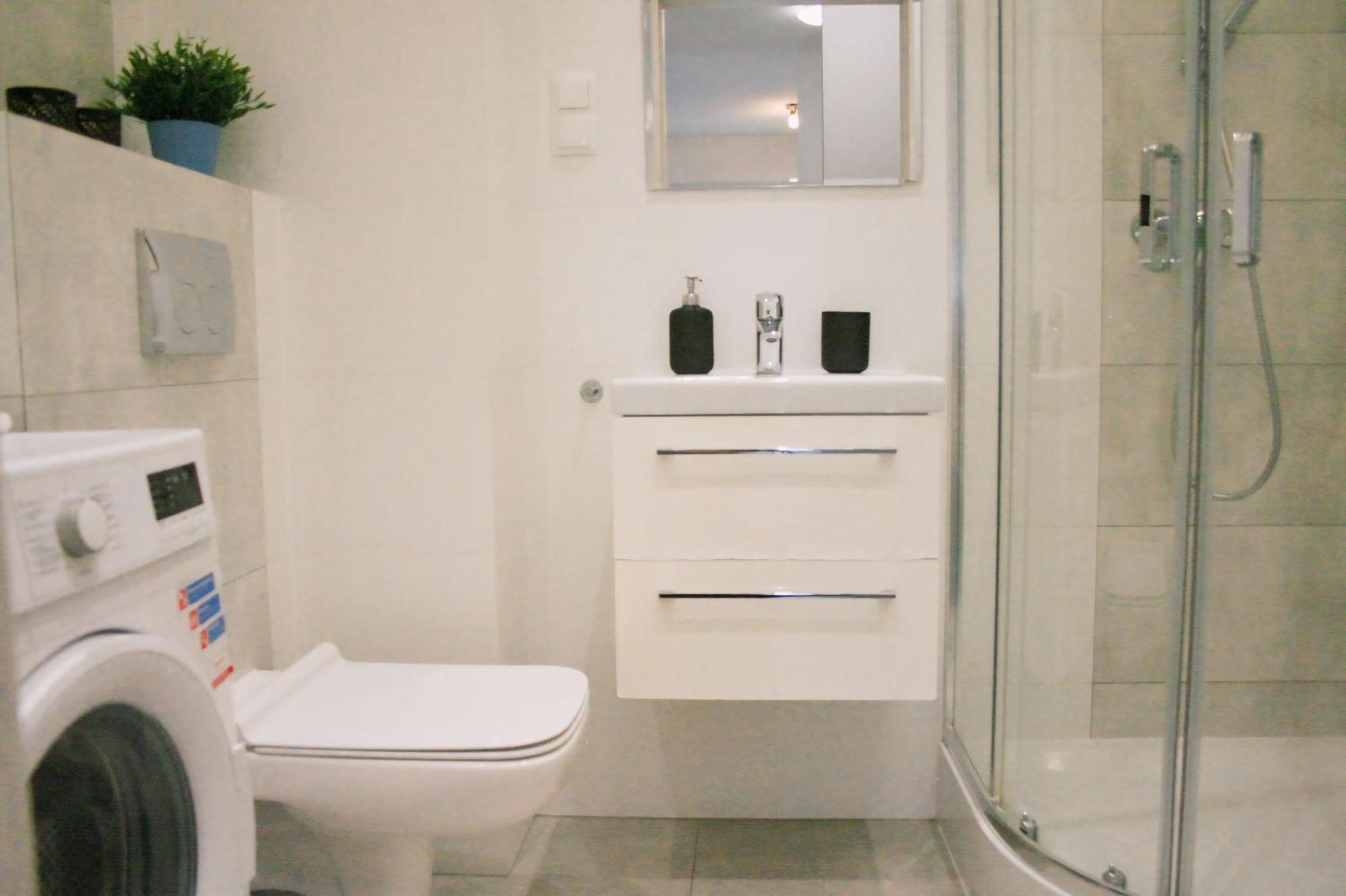 Apartament Nero Lägenhet Stary Toruń Exteriör bild